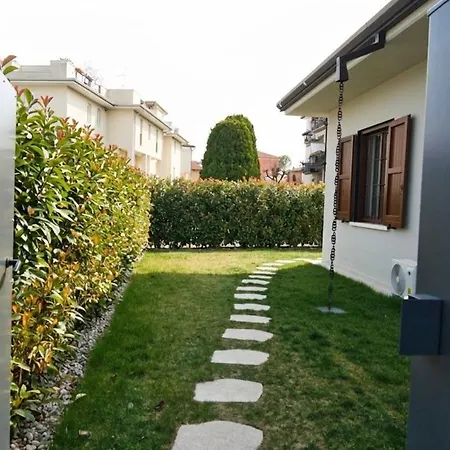 Golden Dream Apartament *