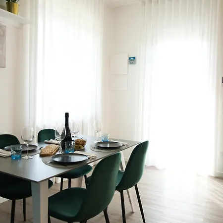 Apartament Golden Dream